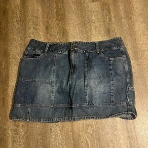 Venezia Studded Patchwork Denim Mini Skirt – Size 24